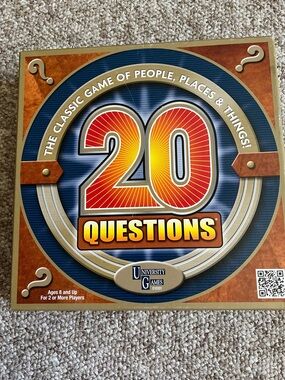 University Games 20 Questions Party Board Game - Orange & Blue